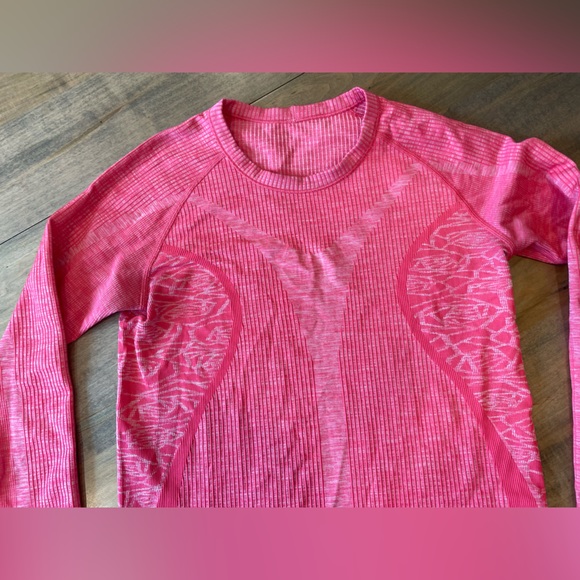 Lululemon Rest Less Pullover - Picture 5 of 10